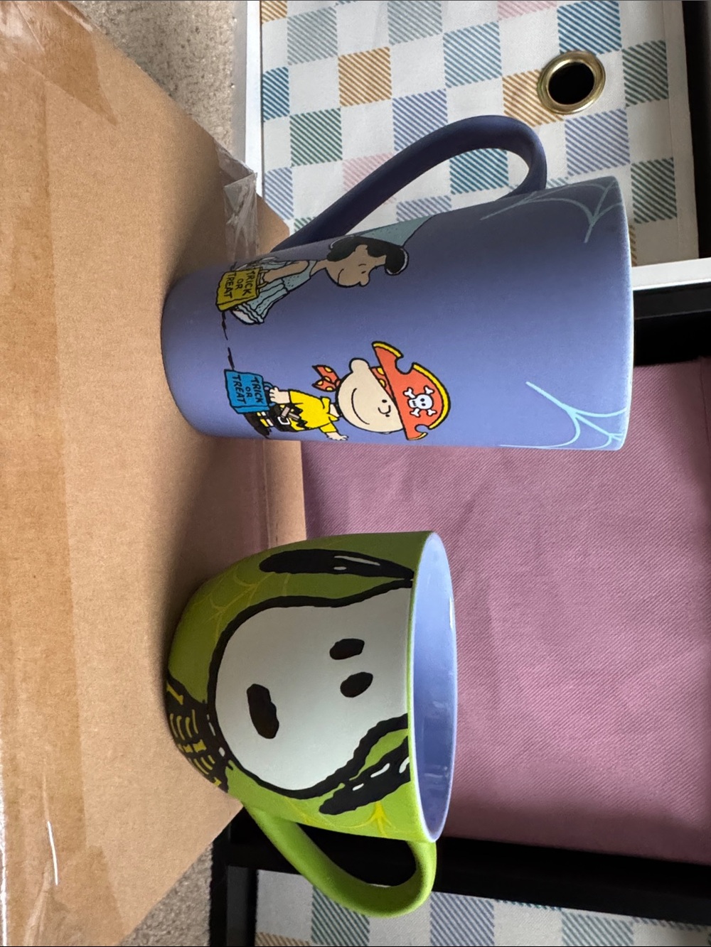 Peanuts Snoopy & Lucy Cartoon Mug Set - Purple & Green